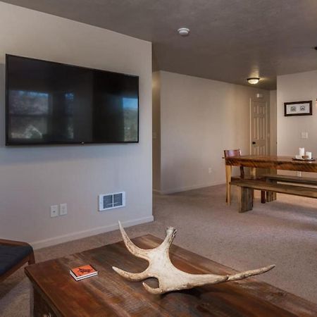 2 Bedroom Upstairs Condo With Ac In Victor, Id Exteriér fotografie