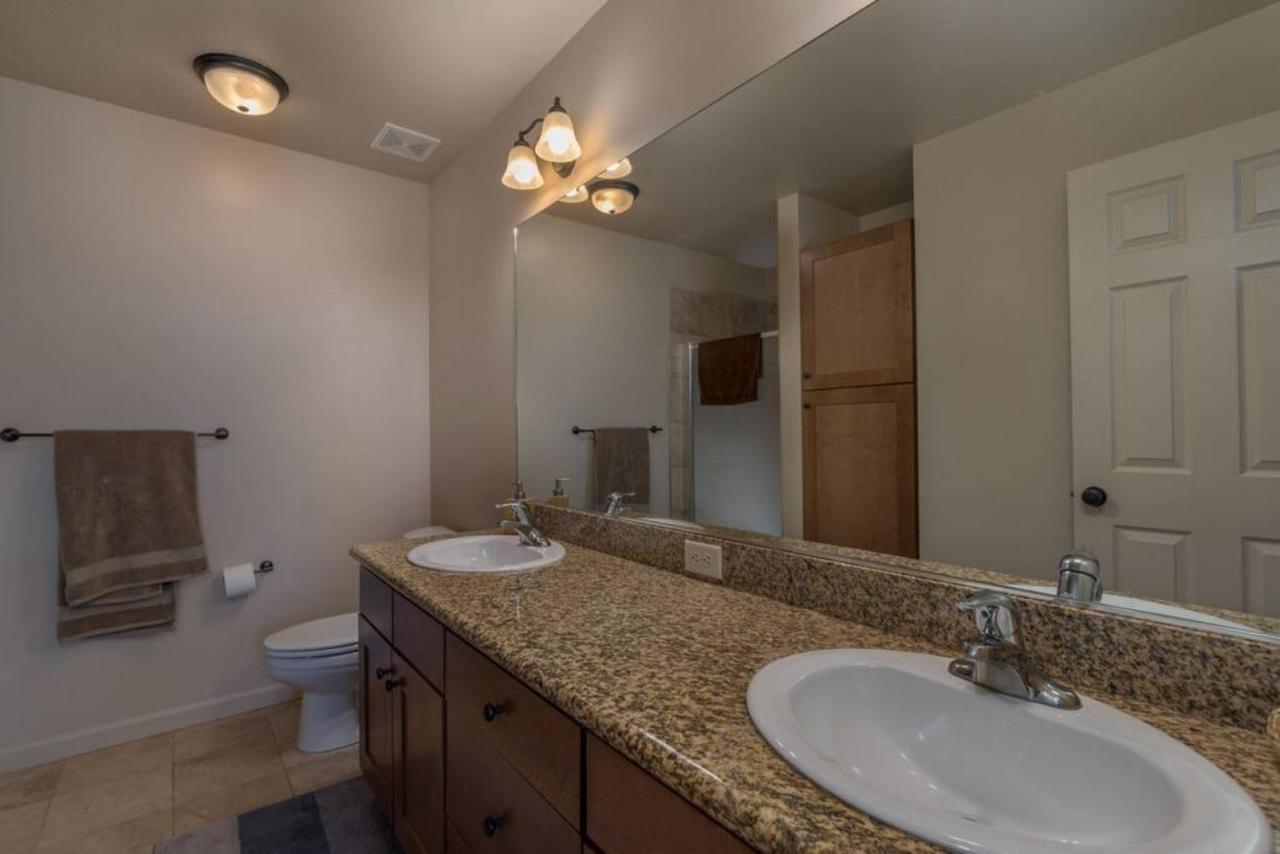 2 Bedroom Upstairs Condo With Ac In Victor, Id Exteriér fotografie